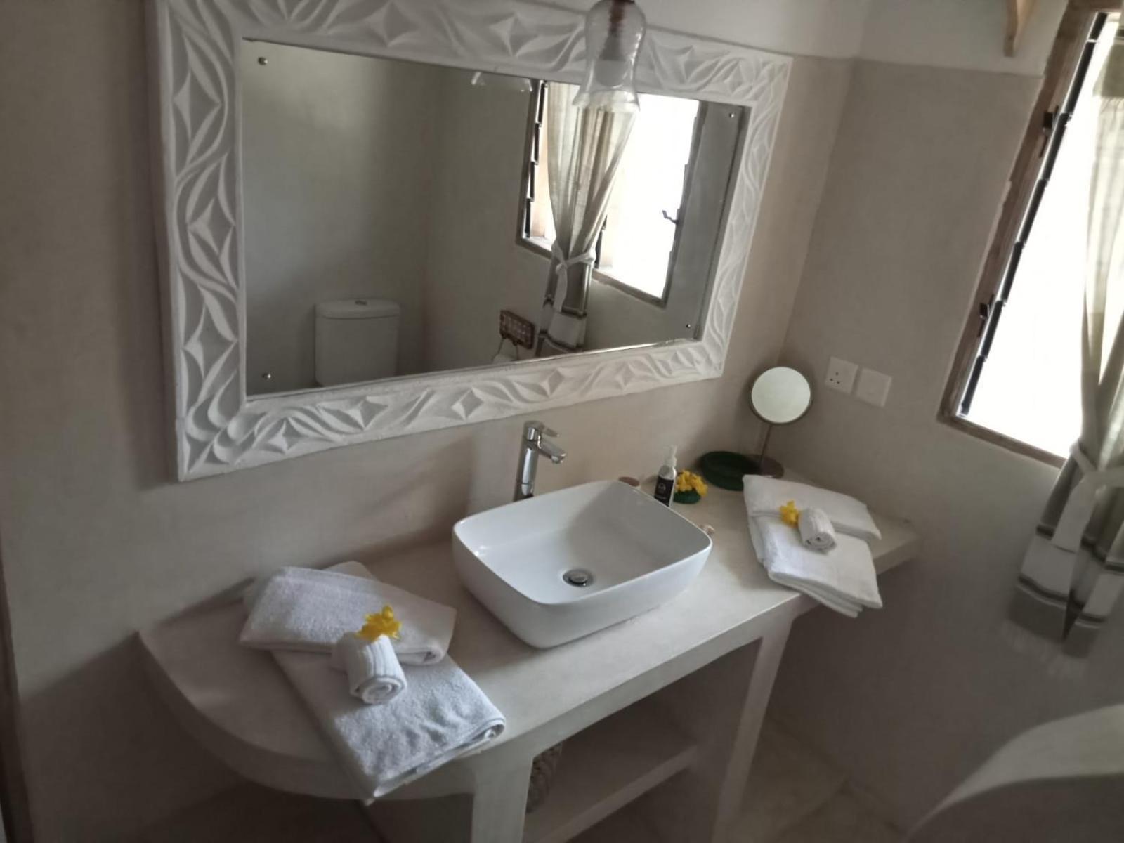 مبيت وإفطار واتامو Shira House المظهر الخارجي الصورة