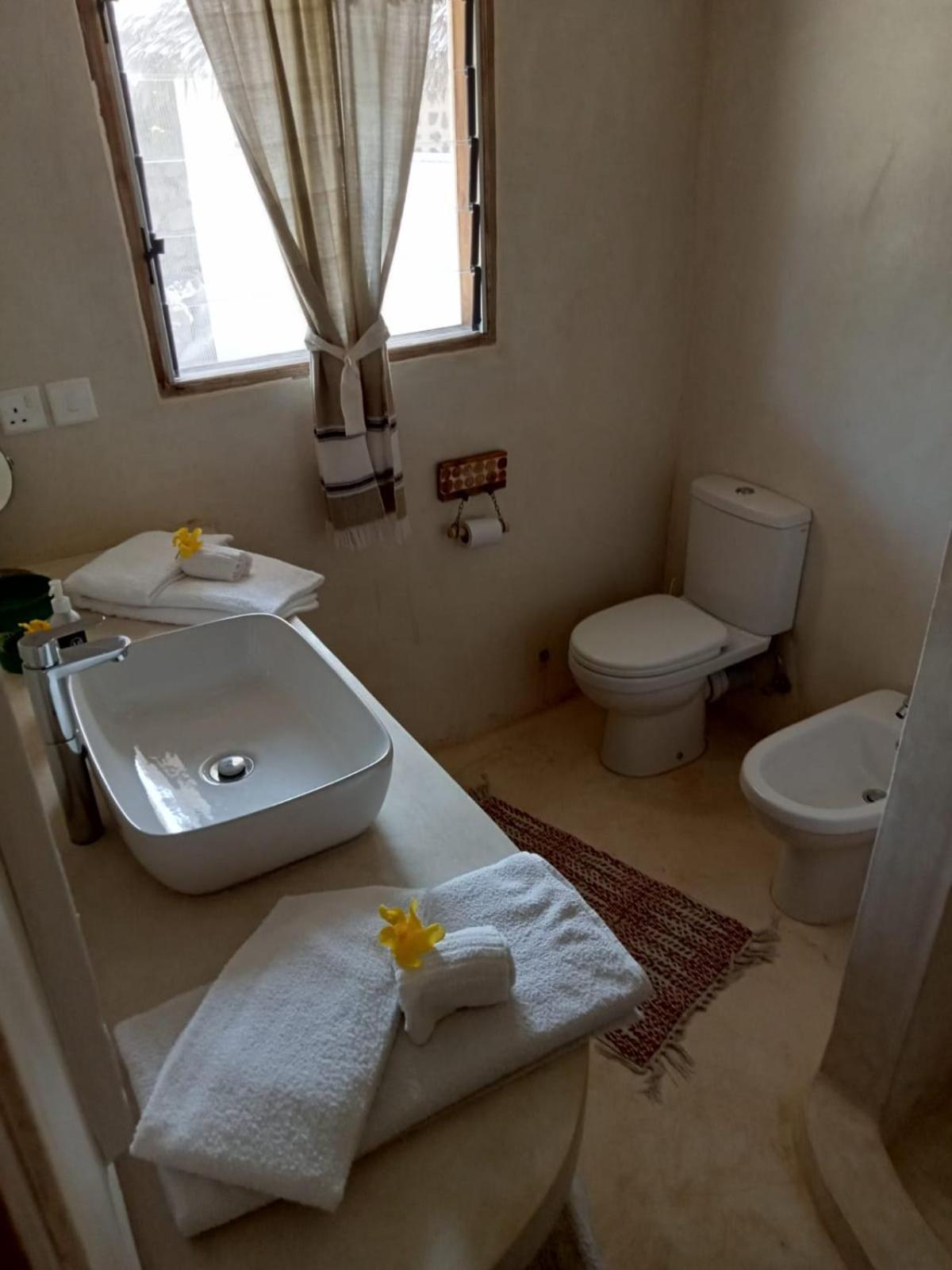 مبيت وإفطار واتامو Shira House المظهر الخارجي الصورة